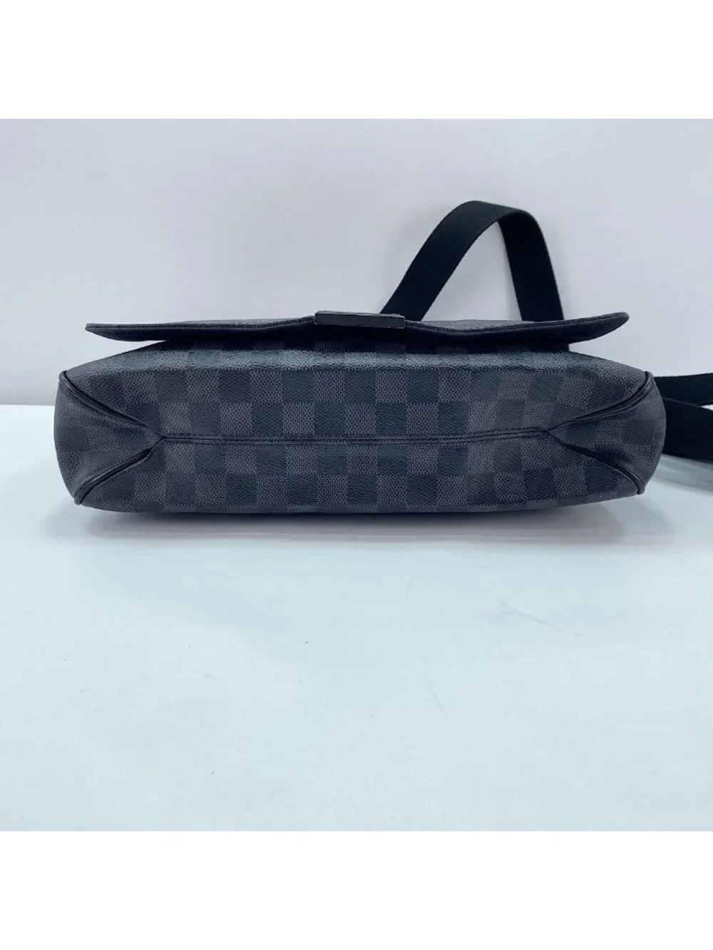 Louis Vuitton this authentic